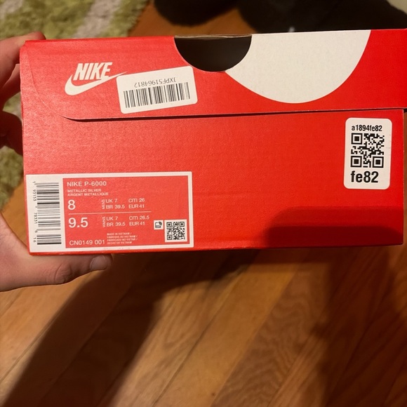 Nike P-6000 Metallic Silver Shoes - Picture 6 of 6